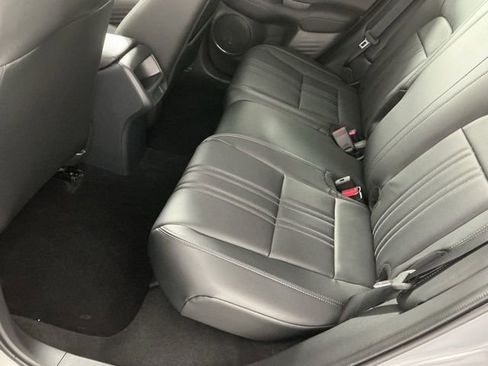 Certified 2026 Honda HR-V EX-L image 9
