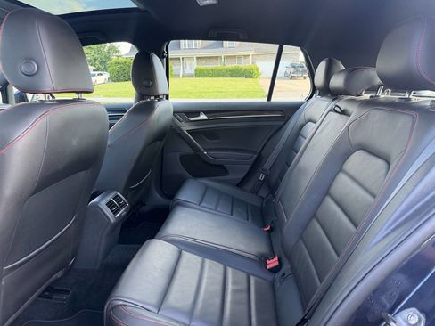 Used 2016 Volkswagen GTI SE w/ Lighting Package (SEL) FWD image 19