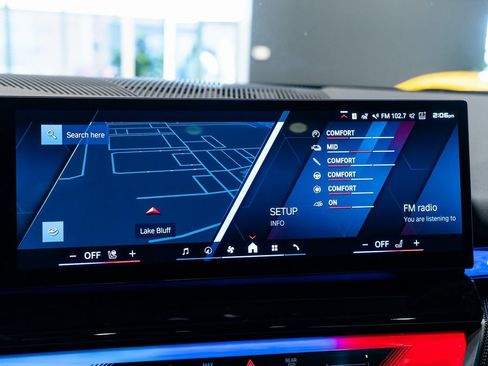 Used 2025 BMW M5 Touring image 23