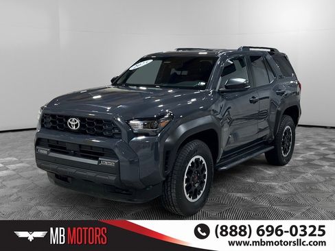 Used 2025 Toyota 4Runner TRD Off-Road image 10