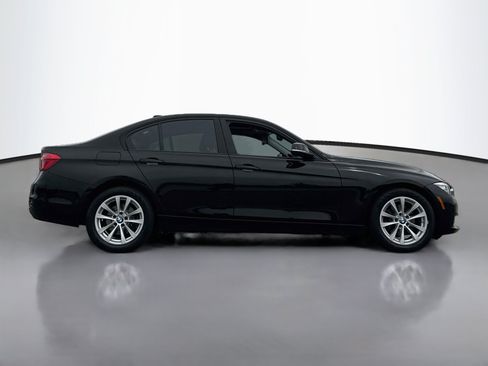 Used 2016 BMW 320i xDrive Sedan AWD/4WD image 8