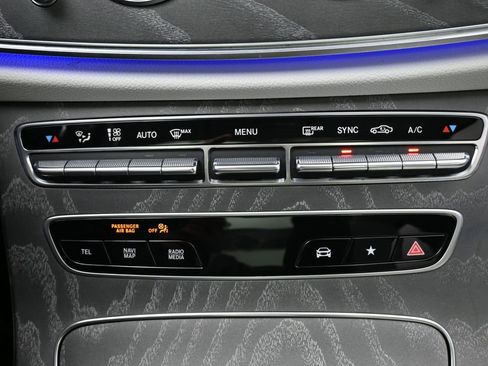 Used 2022 Mercedes-Benz E 450 E 450 w/ Driver Assistance Package image 16