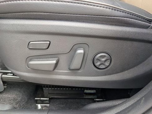 Used 2023 Hyundai Santa Fe Limited AWD/4WD image 16
