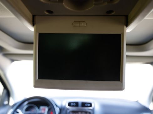 Used 2013 Dodge Journey Crew w/ Flexible Seating Group image 23