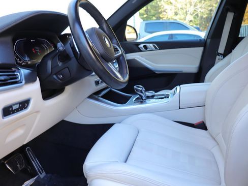 Used 2022 BMW X5 xDrive45e w/ M Sport Package image 14