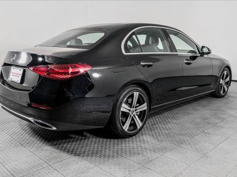 Used 2025 Mercedes-Benz C 300 Sedan image 7