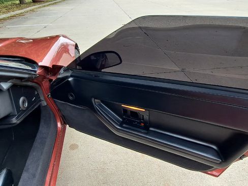 Used 1988 Chevrolet Corvette Coupe image 25