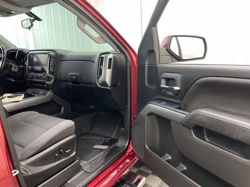 Used 2018 Chevrolet Silverado 1500 LT w/ All Star Edition image 35
