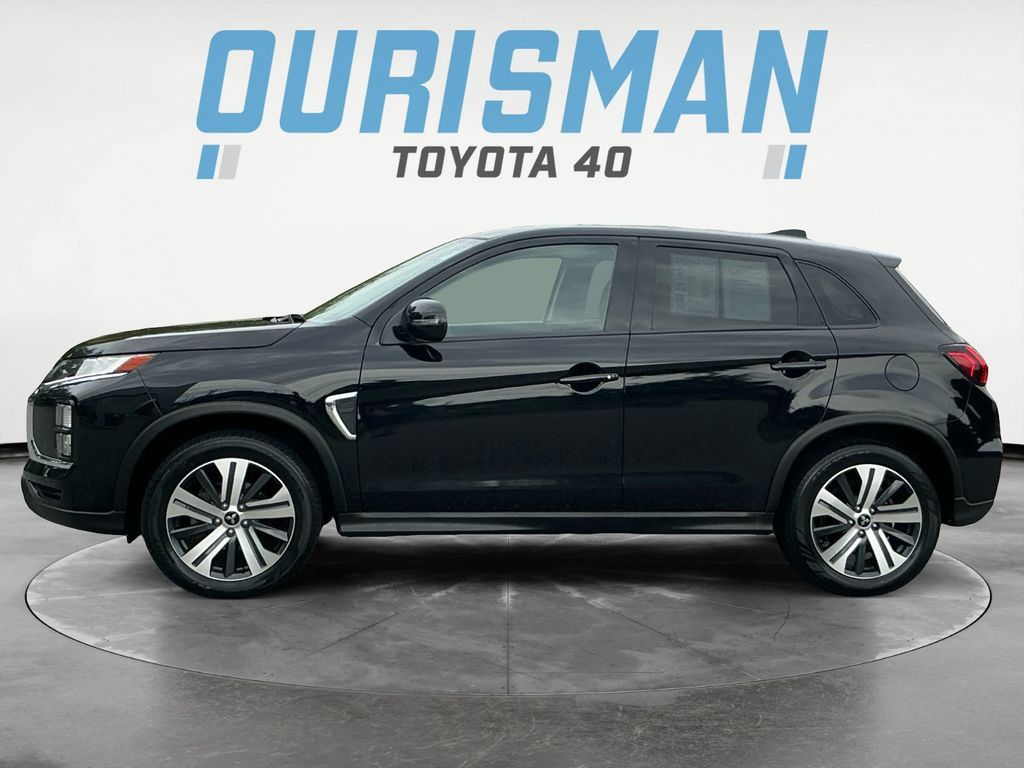 Used 2024 Mitsubishi Outlander Sport SE AWD/4WD image 4