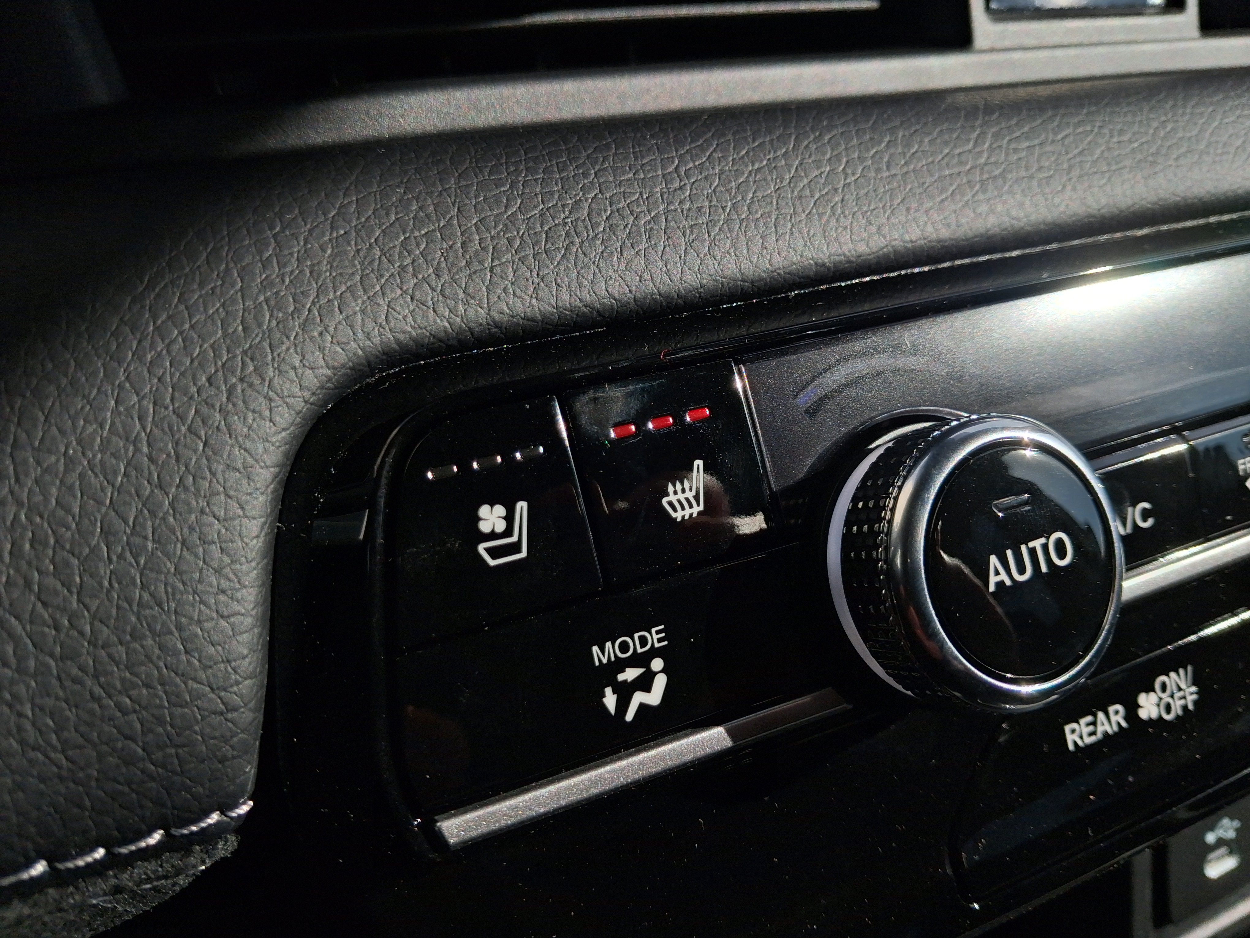 New 2026 Honda Pilot Elite image 17