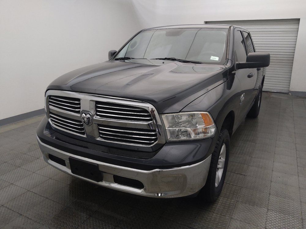 Used 2021 RAM 1500 Classic SLT RWD image 15