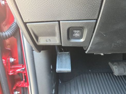 Used 2025 RAM 2500 Tradesman AWD/4WD image 32