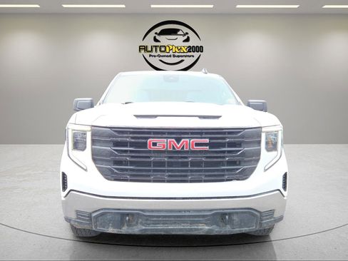 Used 2024 GMC Sierra 1500 Pro w/ Pro Value Package image 2