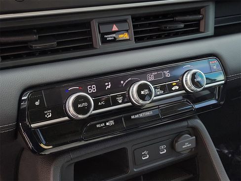 Used 2026 Honda Passport RTL image 23