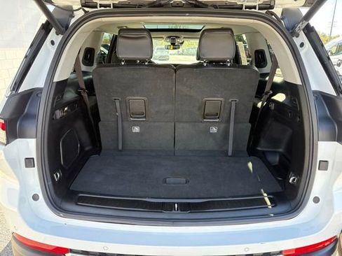 Used 2022 Jeep Grand Cherokee L Limited image 39