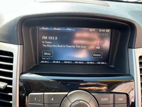 Used 2015 Chevrolet Cruze LT FWD image 23
