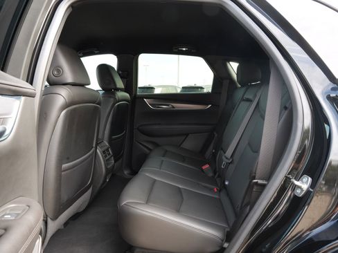 Used 2024 Cadillac XT5 Luxury FWD image 20
