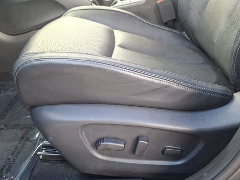 Certified 2022 Nissan Rogue Sport SL image 18