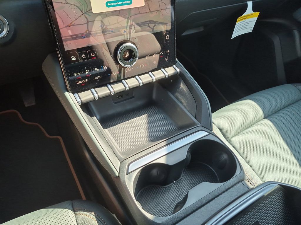 New 2027 GMC Terrain AT4 w/ Convenience Package III AWD/4WD image 21