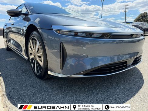 Used 2024 Lucid Air Pure RWD image 22