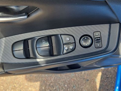 Used 2024 Nissan Sentra SV FWD image 26