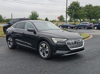 Used 2020 Audi e-tron Premium Plus image 1