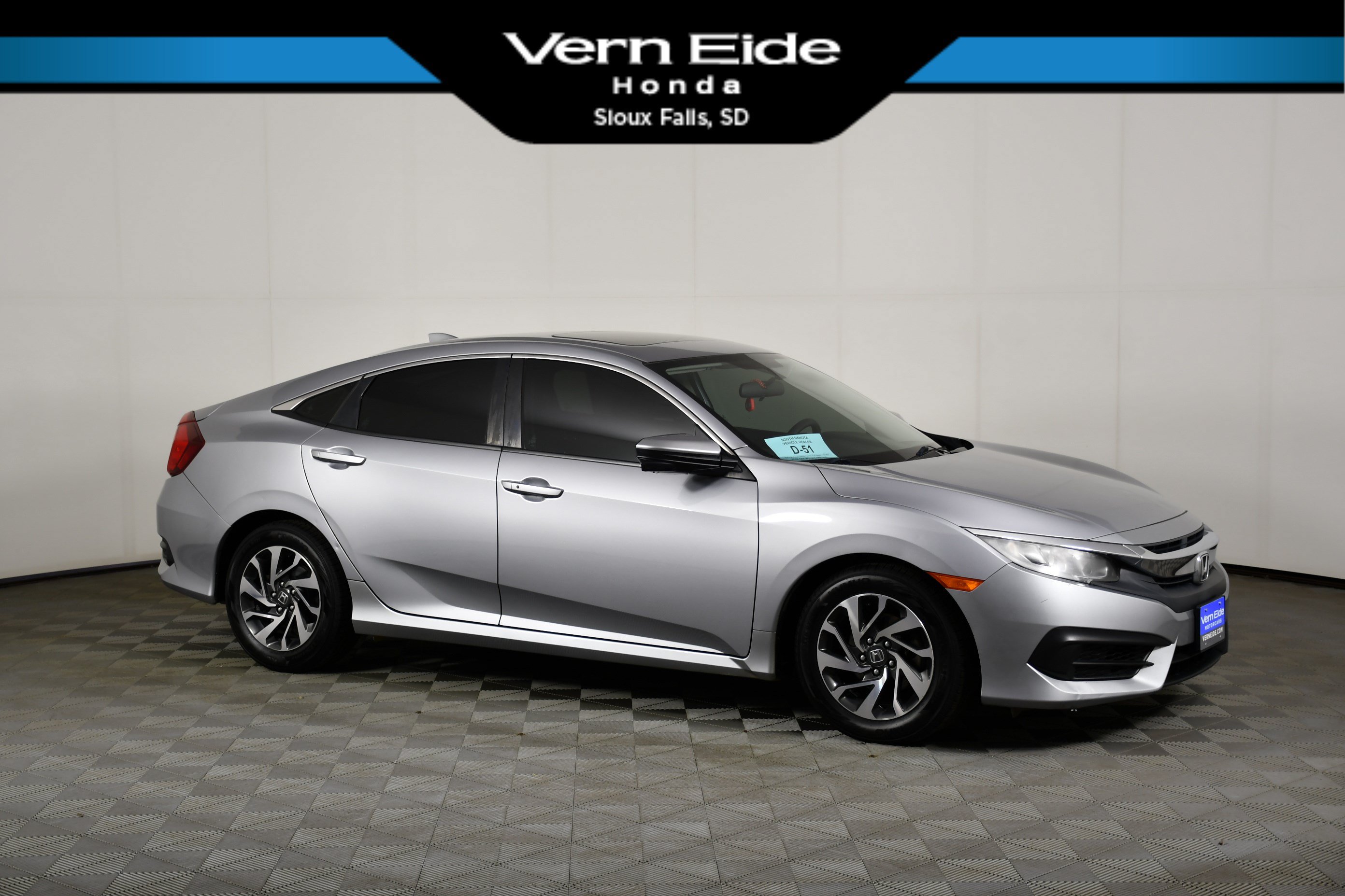 Used 2017 Honda Civic EX image 1