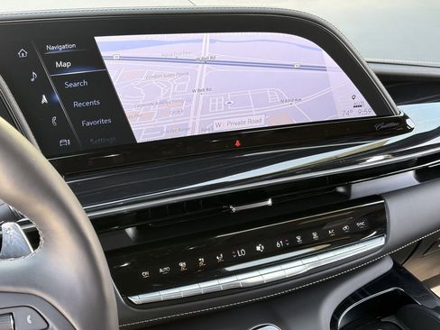 Certified 2024 Cadillac Escalade V AWD/4WD image 28