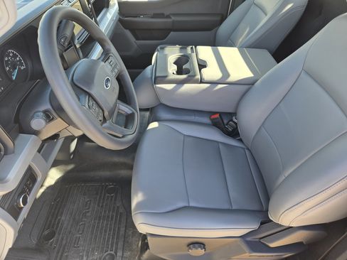 Used 2024 Ford F350 XL image 9