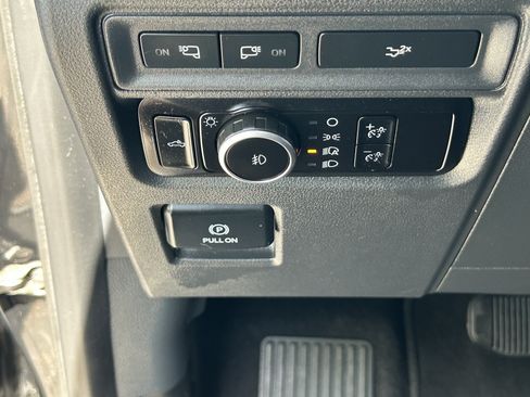 Used 2023 Ford F150 XLT w/ Equipment Group 302A High RWD image 20