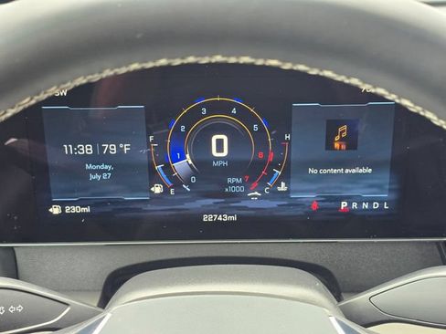 Used 2025 Chevrolet Traverse LT w/ LPO, Floor Liner Package FWD image 26