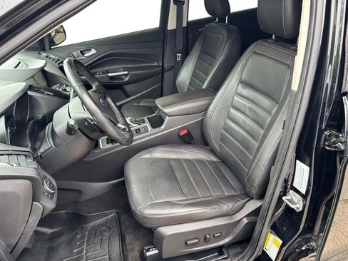 Used 2018 Ford Escape Titanium AWD/4WD image 21