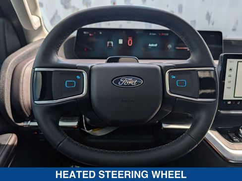 New 2026 Ford Expedition Platinum w/ Platinum Ultimate Package AWD/4WD image 33