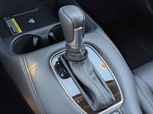 Certified 2025 Honda HR-V EX-L image 30