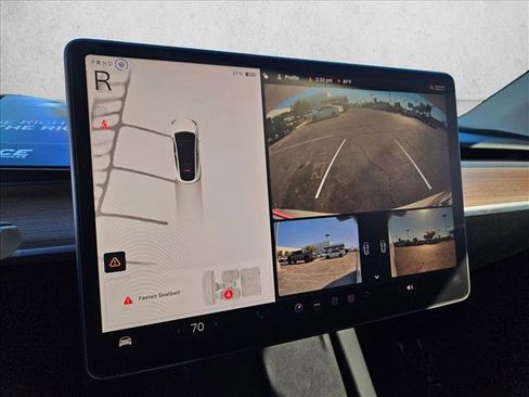 Used 2023 Tesla Model Y Performance image 12