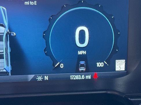 Used 2025 Ford F350 Platinum w/ Platinum Plus Package image 41