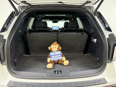 Used 2025 Ford Explorer ST w/ Sun And Sound Package AWD/4WD image 10