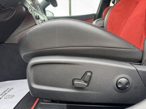 Used 2022 Dodge Charger Scat Pack w/ Plus Group image 12