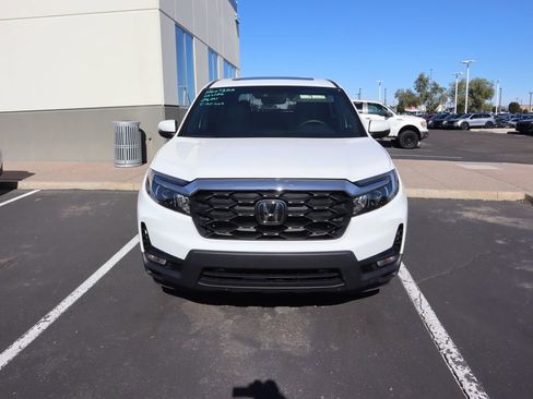 Certified 2023 Honda Passport EX-L image 2