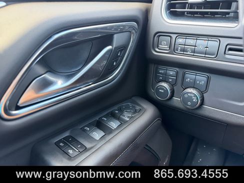 Used 2023 Chevrolet Tahoe Premier AWD/4WD image 25