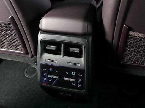 New 2025 Porsche Macan 4 Electric AWD/4WD image 14