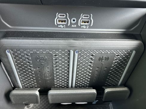 New 2026 RAM 5500 4x4 Crew Cab w/ Laramie Trim Package image 30