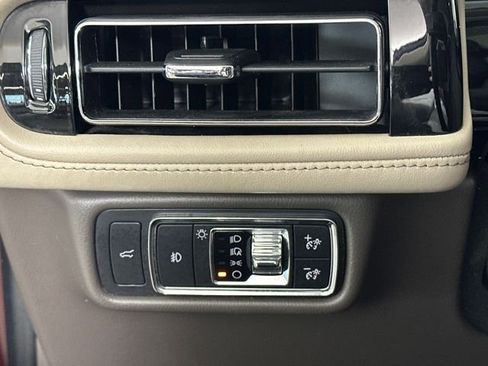 Used 2020 Lincoln Aviator Reserve w/ Equipment Group 202A AWD/4WD image 19