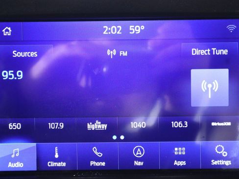 Used 2020 Ford F150 Lariat w/ Equipment Group 502A Luxury AWD/4WD image 21