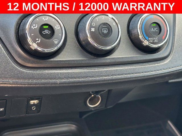 Used 2018 Toyota RAV4 LE w/ All Weather Liner Package FWD image 22