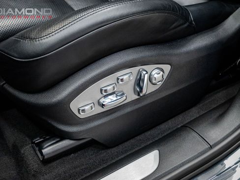 Used 2018 Porsche Macan Turbo image 60