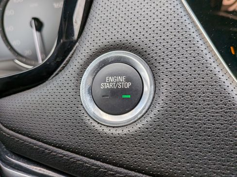 Certified 2024 Cadillac XT5 Premium Luxury image 16