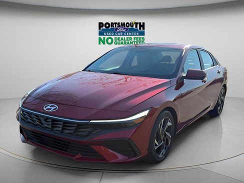 Used 2024 Hyundai Elantra Limited FWD image 16