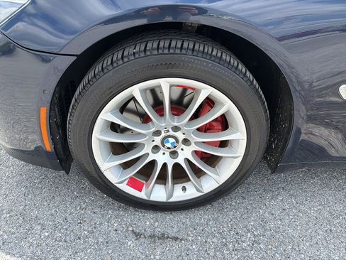 Used 2012 BMW 750i xDrive AWD/4WD image 12