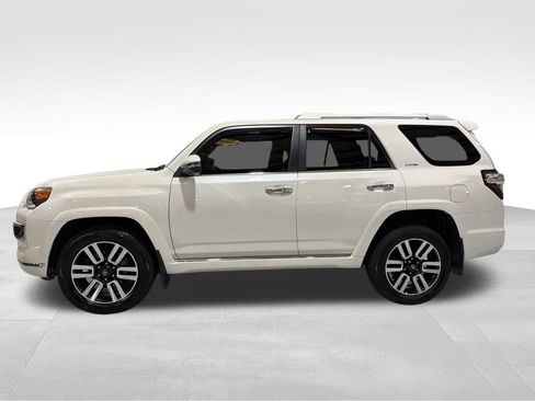 Used 2023 Toyota 4Runner Limited image 10